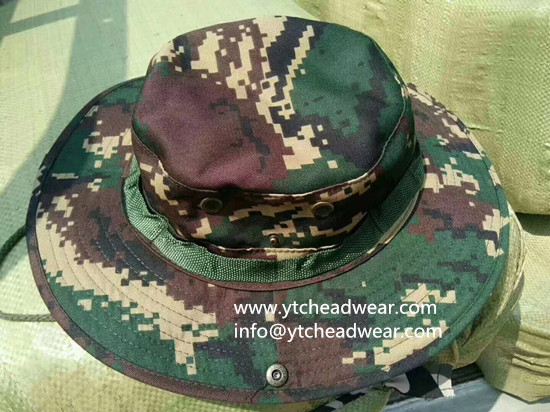 wholesale outdoor hats in camo color