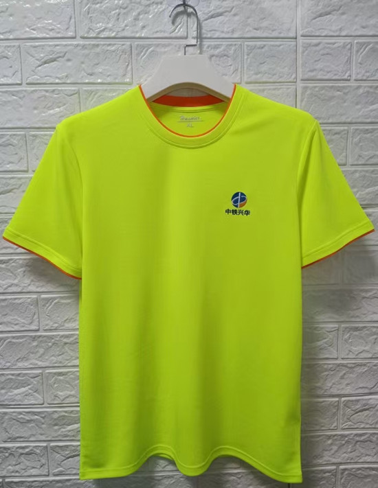 custom T-shirts with logo by embroidery